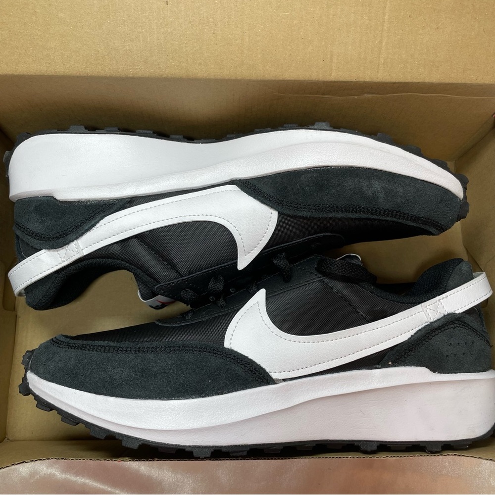Nike Men's Waffle Debut - Retro Style. I purchased these brand new,  worn once.